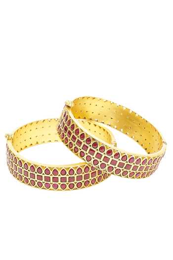 Shop Preeti Mohan Gold Plated Anandi Kundan Bangles - Set Of 2 at Aza Fashions Shop_Preeti Mohan_Gold Plated Anandi Kundan Bangles - Set Of 2 _at_Aza_Fashions