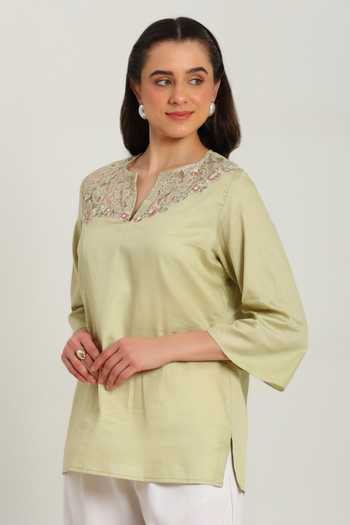 Buy DAREISS Green Cotton Split V-neck Jade Blossom Embroidered Top Online at Aza Fashions Buy_DAREISS_Green Cotton Split V-neck Jade Blossom Embroidered Top _Online_at_Aza_Fashions