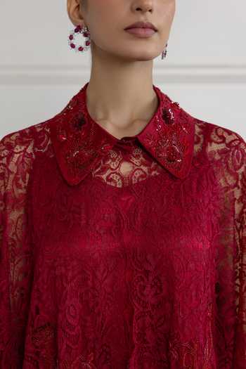 Buy DAREISS Red Silk, Satin, Lace Collared Neck Floral Chantilly Work Cape Buy_DAREISS_Red Silk, Satin, Lace Collared Neck Floral Chantilly Work Cape