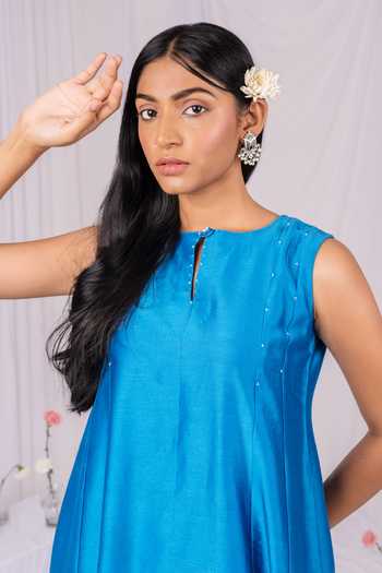 Mushio_Blue Chanderi Keyhole Neck Floral Lace Kurta _at_Aza_Fashions