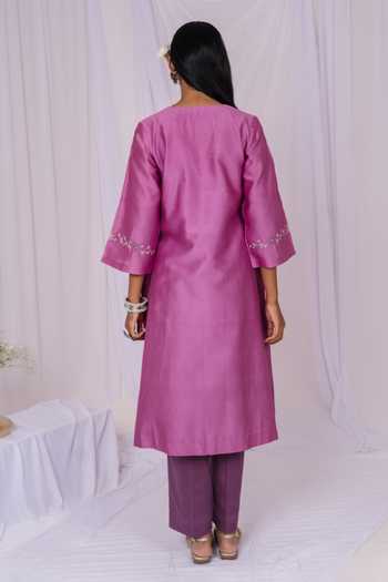 Mushio Embroidered Chanderi Kurta 