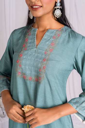 Shop_Mushio_Teal Silk, Cotton Split V-neck, Yes Yoke Embroidered Kurta _Online_at_Aza_Fashions