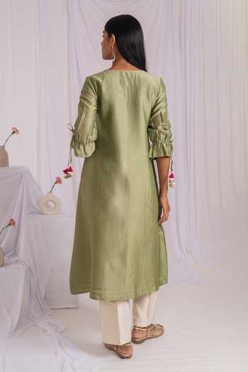 Mushio Hand Embellished Kurta 