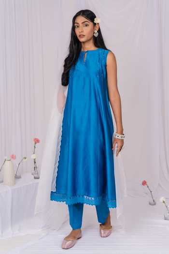 Mushio_Blue Chanderi, Silk, Cotton, Organza Keyhole Neck, Yes Lace Hem Kurta Set _at_Aza_Fashions