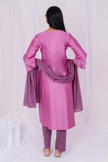 Mushio Embroidered Kurta Set  