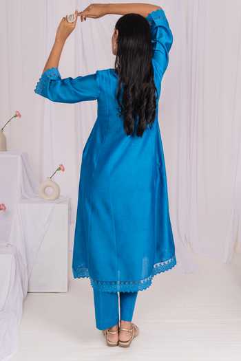 Buy_Mushio_Blue Chanderi, Silk, Cotton, Organza Keyhole Neck, Yes Lace Hem Kurta Set _Online_at_Aza_Fashions