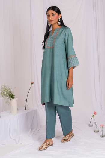 Buy_Mushio_Teal Silk, Cotton Split V-neck, Yes Embroidered Kurta And Pant Set _Online_at_Aza_Fashions