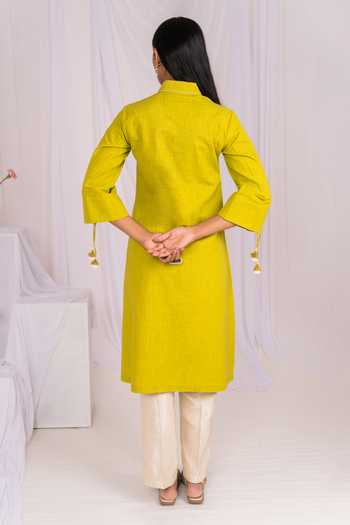 Mushio Hand Embroidered Linen Kurta & Pant Set 