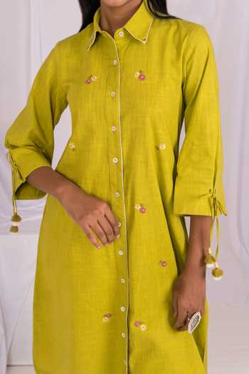 Buy_Mushio_Green Linen, Silk, Cotton Collared Neck Hand Embroidered Kurta And Pant Set 