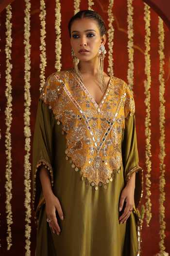 Shop Aaroh By Dolly Green Silk, Dupion V-neck Sunehri Saanjh Embroidered Kaftan Online at Aza Fashions Shop_Aaroh By Dolly_Green Silk, Dupion V-neck Sunehri Saanjh Embroidered Kaftan _Online_at_Aza_Fashions
