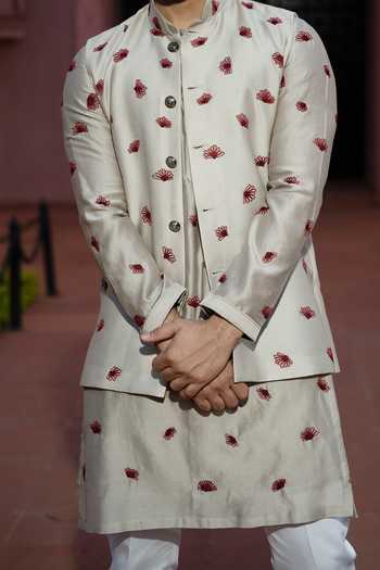 Buy Kaaj Button X AZA Gold Silk, Embroidery Floral Bundi And Kurta Set For Kids Online at Aza Fashions Buy_Kaaj Button X AZA_Gold Silk, Embroidery Floral Bundi And Kurta Set For Kids_Online_at_Aza_Fashions