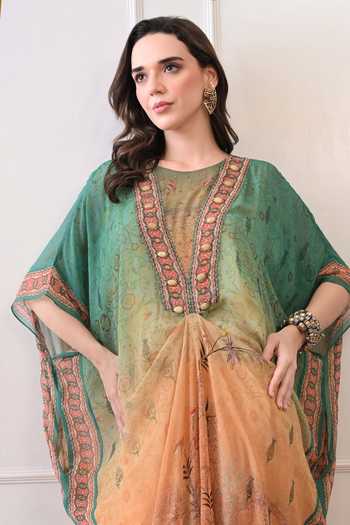 Peenacolada_Green Georgette Round Neck Floral Print Ombre Kaftan _Online_at_Aza_Fashions