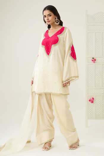 BAHAARA BY DIVYA NARULA Simran Contrast Yoke Kurta Set 