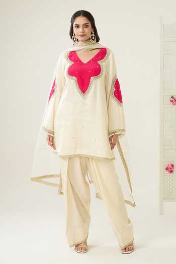 BAHAARA BY DIVYA NARULA Simran Contrast Yoke Kurta Set 