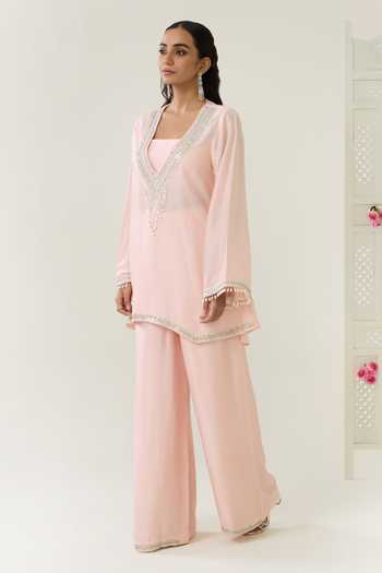 Buy BAHAARA BY DIVYA NARULA Pink Silk Sequins V-, Yes, Square Amna Embellished Kurta And Palazzo Set Online at Aza Fashions Buy_BAHAARA BY DIVYA NARULA_Pink Silk Sequins V-, Yes, Square Amna Embellished Kurta And Palazzo Set _Online_at_Aza_Fashions