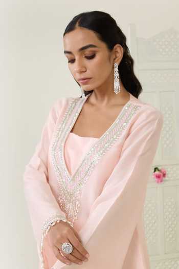 Shop BAHAARA BY DIVYA NARULA Pink Silk Sequins V-, Yes, Square Amna Embellished Kurta And Palazzo Set Online at Aza Fashions Shop_BAHAARA BY DIVYA NARULA_Pink Silk Sequins V-, Yes, Square Amna Embellished Kurta And Palazzo Set _Online_at_Aza_Fashions