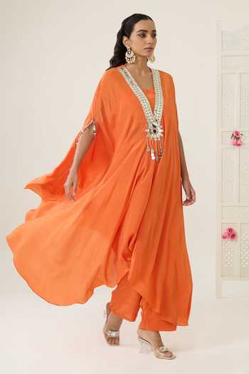 Buy BAHAARA BY DIVYA NARULA Orange Crepe V-, Yes, Square Arwa Placed Embroidered Kurta Set Online at Aza Fashions Buy_BAHAARA BY DIVYA NARULA_Orange Crepe V-, Yes, Square Arwa Placed Embroidered Kurta Set _Online_at_Aza_Fashions