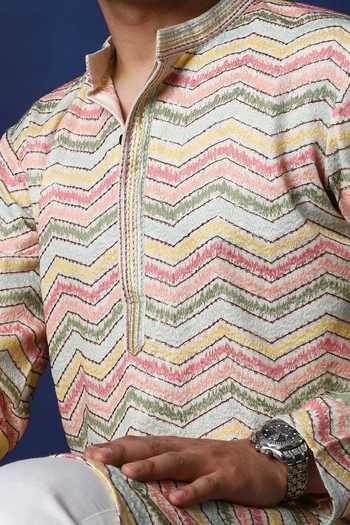 Menero Chevron Thread Embroidered Kurta Set For Kids