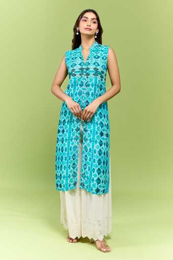 Gopi Vaid Embroidered Yoke Kurta 