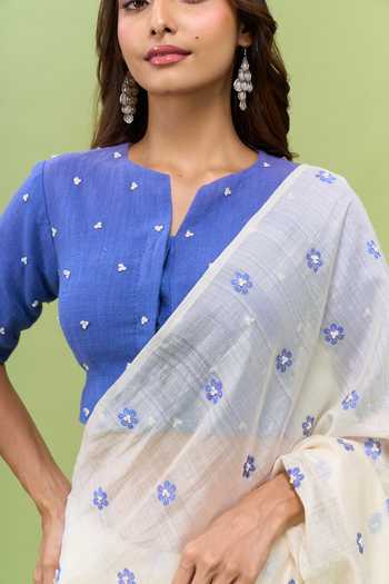 Buy Kanelle White Silk, Cotton Split V-neck Champa Floral Butti Saree With Blouse Buy_Kanelle_White Silk, Cotton Split V-neck Champa Floral Butti Saree With Blouse