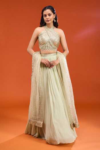 Basanti Kapde aur Koffee Sequin Halter Blouse Lehenga Set 