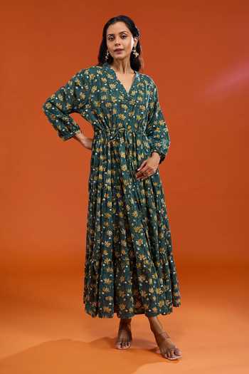 Buy Rivaaj Clothing Green Cotton V-neck Floral Print Tie-up Dress Online at Aza Fashions Buy_Rivaaj Clothing_Green Cotton V-neck Floral Print Tie-up Dress _Online_at_Aza_Fashions