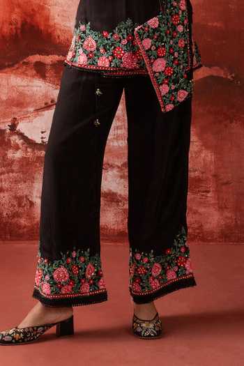 Buy Studio Rang by Swati Black Crepe V-neck, Yes Midnight Bloom Angarkha Kurta And Pant Set Online at Aza Fashions Buy_Studio Rang by Swati_Black Crepe V-neck, Yes Midnight Bloom Angarkha Kurta And Pant Set _Online_at_Aza_Fashions
