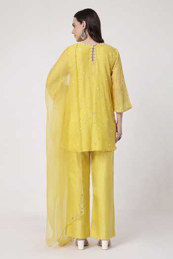 KAPAAS Kesari Flared Pant Set 