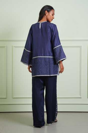 Buy Twenty Nine Blue Silk Round Neck Crushed Bandhani Pure Top Online at Aza Fashions Buy_Twenty Nine_Blue Silk Round Neck Crushed Bandhani Pure Top _Online_at_Aza_Fashions