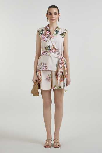 Sobariko Yellow Linen Hazel Hydrangea Bloom Print Blazer And Shorts Set at Aza Fashions Sobariko_Yellow Linen Hazel Hydrangea Bloom Print Blazer And Shorts Set _at_Aza_Fashions