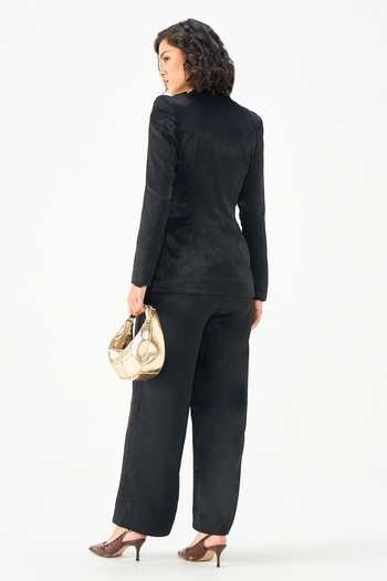 NOTEBOOK Phillipe Asymmetric Jacket With Pant 