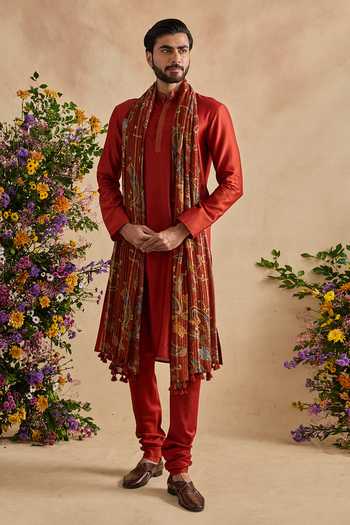 Kalista Aarush Plain Kurta Set With Dupatta 