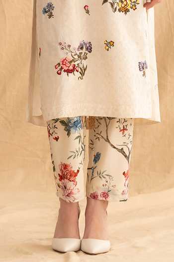 Shop Dried Flowers Ivory , Chanderi, Cotton, Organza Mandarin Floral Print Kurta Set Online at Aza Fashions Shop_Dried Flowers_Ivory , Chanderi, Cotton, Organza Mandarin Floral Print Kurta Set _Online_at_Aza_Fashions