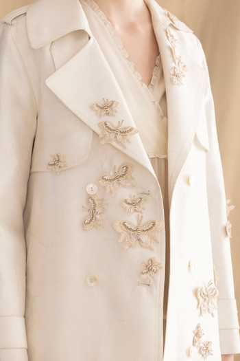 Buy_Dried Flowers_Ivory Silk, Cotton Collared Neck 3d Embroidered Raw Jacket _Online_at_Aza_Fashions