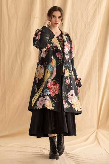 Buy Dried Flowers Black Silk, Cotton Floral Print Raw Jacket Online at Aza Fashions Buy_Dried Flowers_Black Silk, Cotton Floral Print Raw Jacket _Online_at_Aza_Fashions