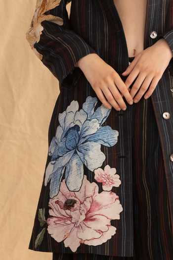Buy_Dried Flowers_Black Silk, Cotton Round Neck Stripe Print Raw Jacket _Online_at_Aza_Fashions