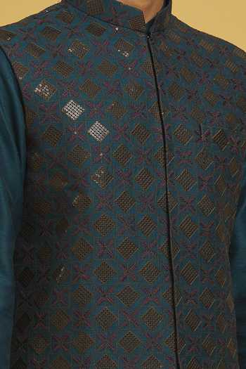 Rng Safawala Green Silk Embroidery Pista Kurta And Pant Set For Kids Online at Aza Fashions Rng Safawala_Green Silk Embroidery Pista Kurta And Pant Set For Kids_Online_at_Aza_Fashions