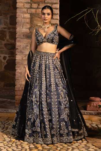 Devkalii Floral Embroidered Lehenga Set 