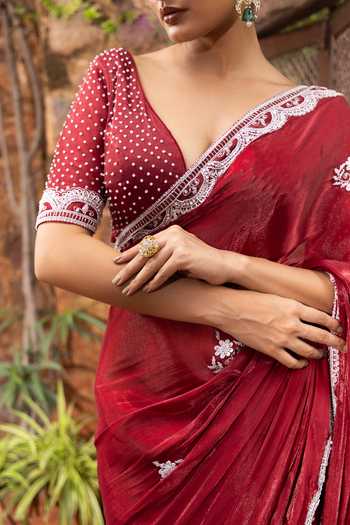 Devkalii Maroon Organza V-neck Placement Embroidered Saree With Blouse Online at Aza Fashions Devkalii_Maroon Organza V-neck Placement Embroidered Saree With Blouse _Online_at_Aza_Fashions