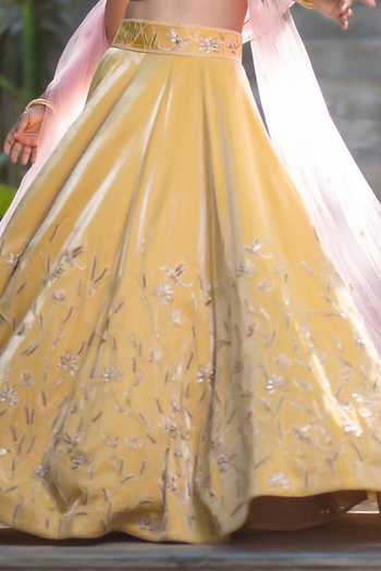 Devkalii Yellow Tissue, Crepe Sweetheart Neck Floral Hand Embroidered Lehenga Set Online at Aza Fashions Devkalii_Yellow Tissue, Crepe Sweetheart Neck Floral Hand Embroidered Lehenga Set _Online_at_Aza_Fashions