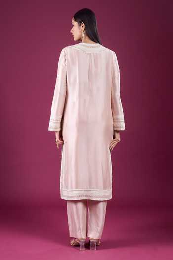Anamika Khanna_Pink Round Neck Embroidered Cape Kurta Set _at_Aza_Fashions