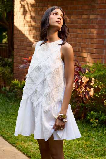 Needleten Off White Linen, Lace Round Neck Short Flare Shift Dress Online at Aza Fashions Needleten_Off White Linen, Lace Round Neck Short Flare Shift Dress _Online_at_Aza_Fashions