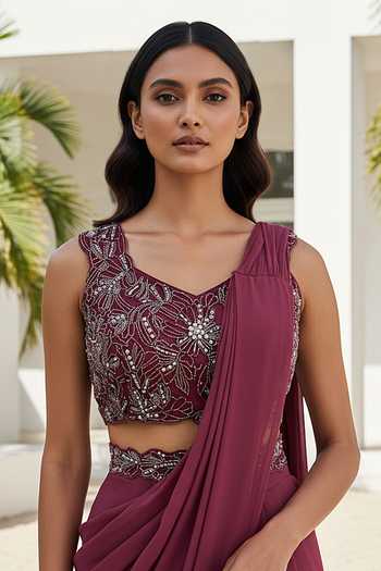 Buy Basanti Kapde aur Koffee Maroon Georgette Sweetheart Neck Rouge Regal Draped Saree Set Online at Aza Fashions Buy_Basanti Kapde aur Koffee_Maroon Georgette Sweetheart Neck Rouge Regal Draped Saree Set _Online_at_Aza_Fashions