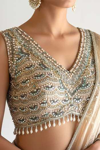 Basanti Kapde aur Koffee Beige Organza, Tissue V-neck Opaline Aura Embroidered Saree Set Online at Aza Fashions Basanti Kapde aur Koffee_Beige Organza, Tissue V-neck Opaline Aura Embroidered Saree Set _Online_at_Aza_Fashions