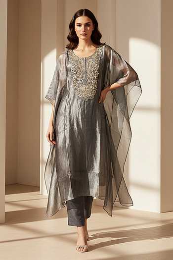 Basanti Kapde aur Koffee Embroidered Kurta & Palazzo Set 