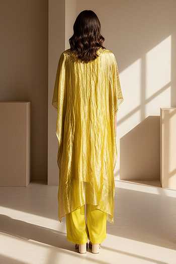 Basanti Kapde aur Koffee Yellow Tissue Round Neck, Yes Resham Work Kurta And Palazzo Set at Aza Fashions Basanti Kapde aur Koffee_Yellow Tissue Round Neck, Yes Resham Work Kurta And Palazzo Set _at_Aza_Fashions