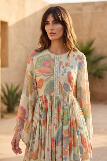 Shop Basanti Kapde aur Koffee Ivory Georgette Round Neck Floral Print Kurta And Sharara Set Online at Aza Fashions Shop_Basanti Kapde aur Koffee_Ivory Georgette Round Neck Floral Print Kurta And Sharara Set _Online_at_Aza_Fashions