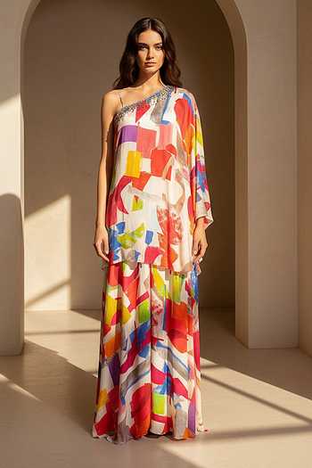 Basanti Kapde aur Koffee Abstract Print Cape Sharara Set