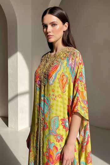 Shop Basanti Kapde aur Koffee Green Crepe Round Neck Printed Cape Skirt Set Online at Aza Fashions Shop_Basanti Kapde aur Koffee_Green Crepe Round Neck Printed Cape Skirt Set _Online_at_Aza_Fashions