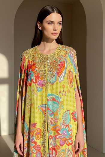 Basanti Kapde aur Koffee Green Crepe Round Neck Printed Cape Skirt Set at Aza Fashions Basanti Kapde aur Koffee_Green Crepe Round Neck Printed Cape Skirt Set _at_Aza_Fashions